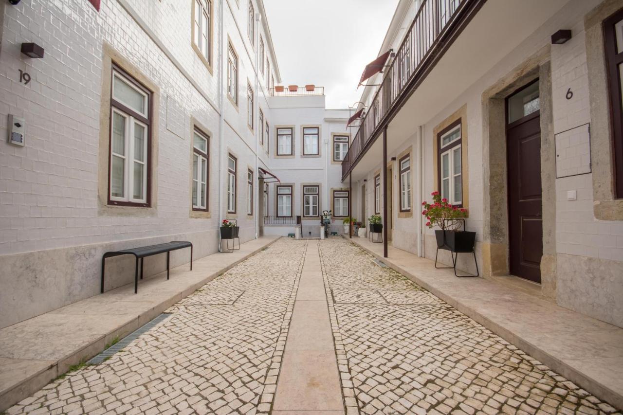 Charming Apartment In Private Condominium At Graca Lisboa Exteriér fotografie